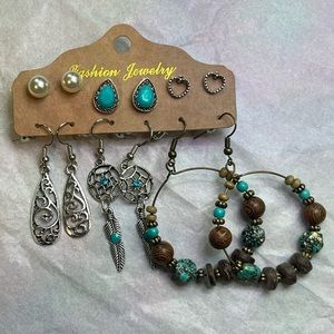 NIP boho Fashion Jewelry earrings